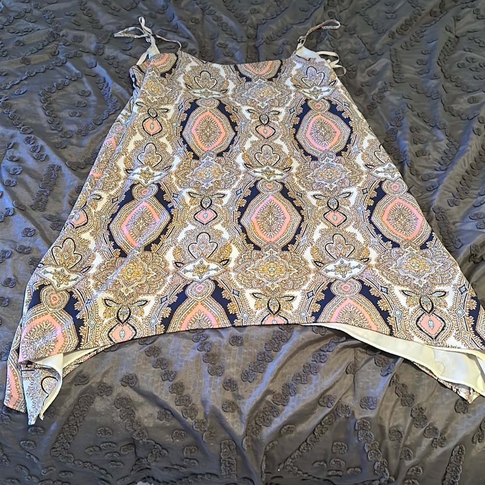 BCBGenteration low back dress with pink gold and blue paisley patter Sz M